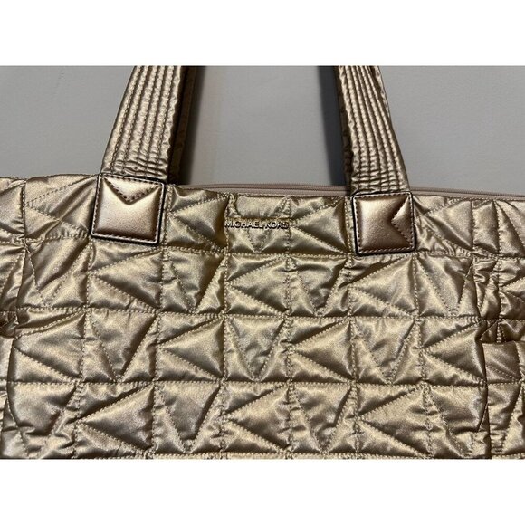 Michael Kors Winnie Quilted Nylon Pale Gold Large Tote - Picture 2 of 11